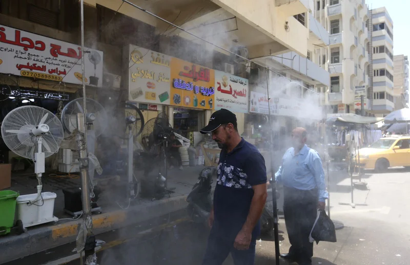 Anthropic's AI Boom: Alphabet and Amazon's Billions – What's the Catch?